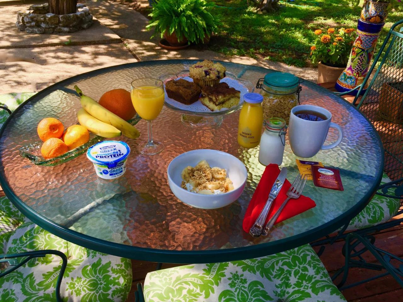 Casa Del Sol Bed And Breakfast Lakeway Exterior foto