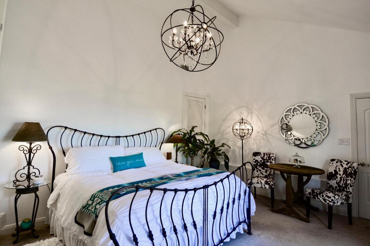 Casa Del Sol Bed And Breakfast Lakeway Exterior foto